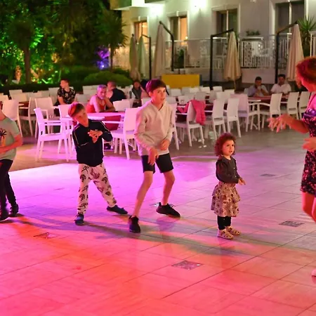 Golden Sunset Hotel&spa מלון קמר