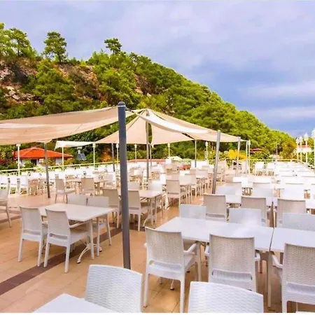 Golden Sunset Hotel&spa מלון 5*
