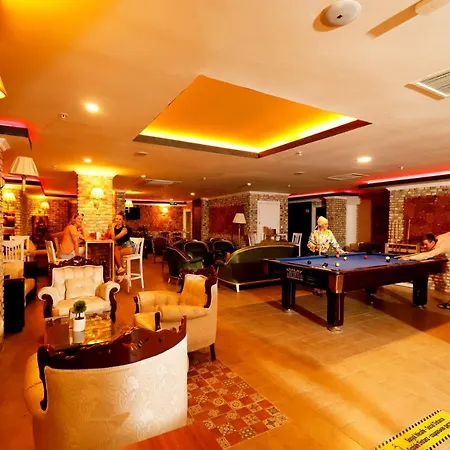 Golden Sunset Hotel&spa קמר