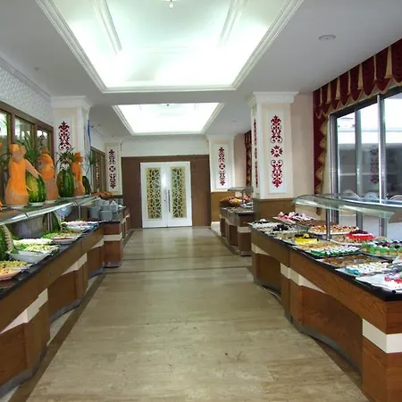 מלון Golden Sunset Hotel&spa